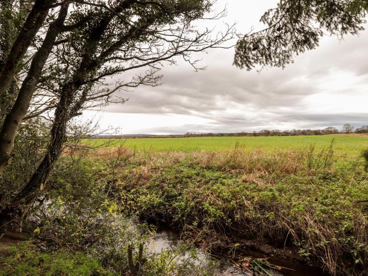 Lily Collie'S Villa Fochabers Bagian luar foto